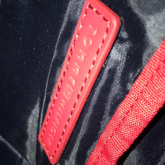 ❗️SOLD❗️Tommy Hilfiger purse - Picture 3 of 3